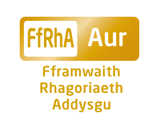 5 serev rhagoriaeth addysgu